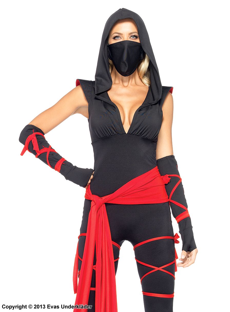 Kvinnelig ninja (også kjent som kunoichi), kostyme-body, hette, sløyfebånd